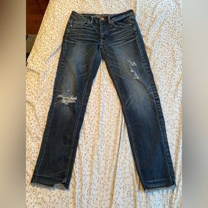 Boyfriend jeans by AE